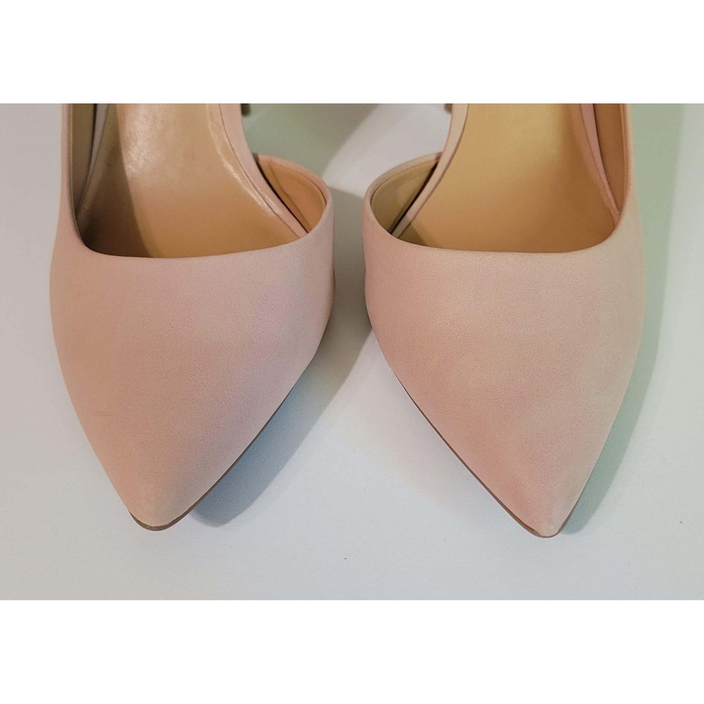 Jessica Simpson Pheona Cut-out Inner Heels - Picture 5 of 9